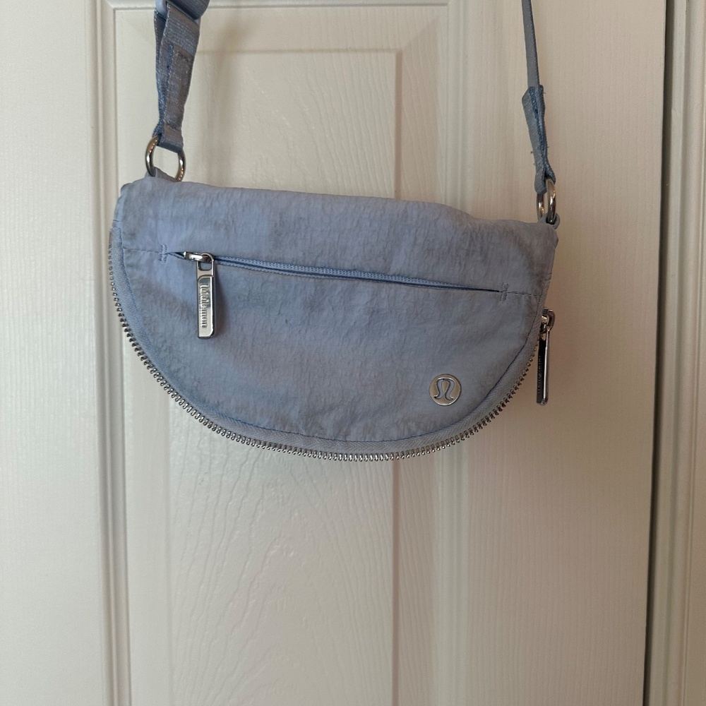 Lululemon All Night Festival Bag *Micro 2L